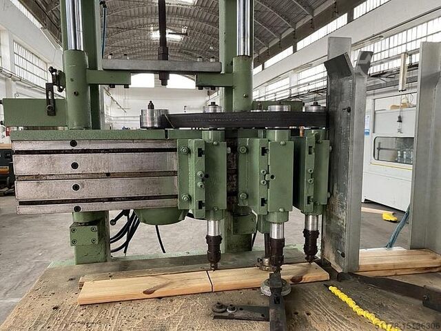 3-spindle vertical drilling machine, with loader  