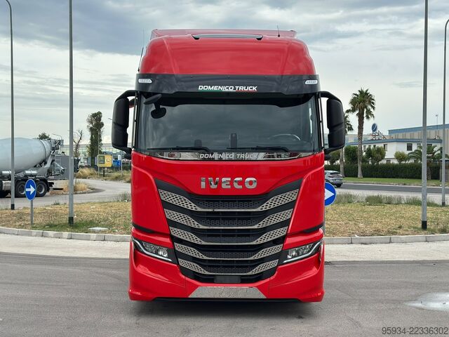Standard tractor unit Iveco S-WAY 530 FULL PNEUMATIC