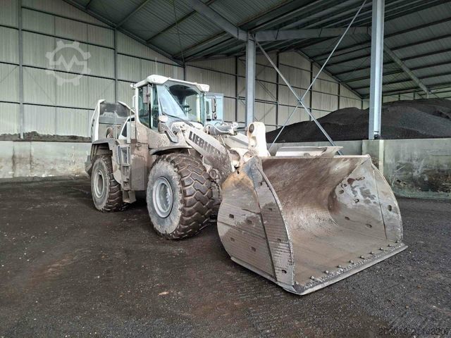 Radlader LIEBHERR L576 XPower Radlader 29 Ton *11.603 h *Waage