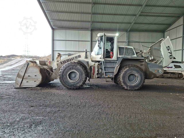 Radlader LIEBHERR L576 XPower Radlader 29 Ton *11.603 h *Waage