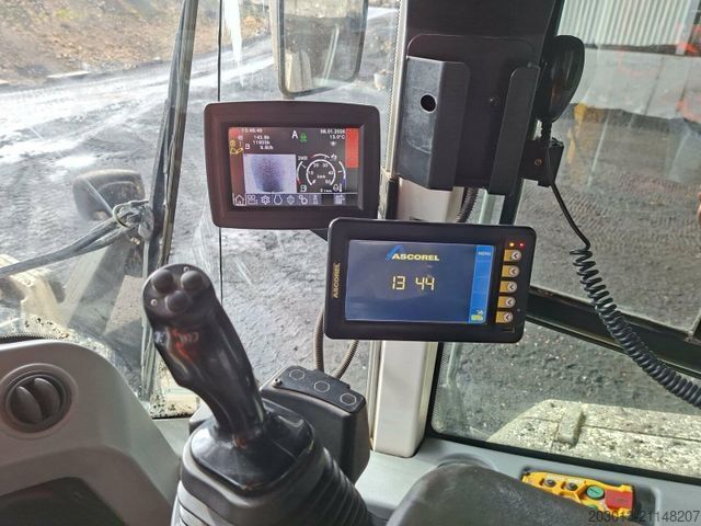 Radlader LIEBHERR L576 XPower Radlader 29 Ton *11.603 h *Waage