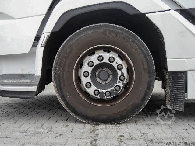 Standard SZM DAF XG480 FT + 1195Liter + Intarder + Skirts