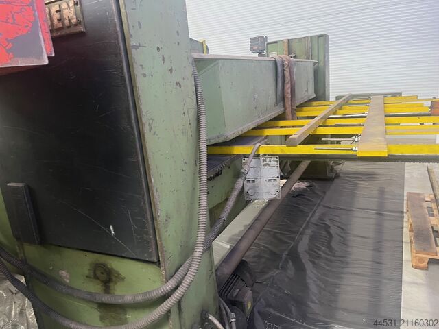 Schwenkbiegemaschine Köllschen AM 2500/5