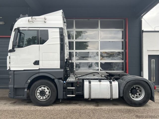 Standard tractor unit MAN TGX 18.510 Kipphydraulik Klima Retarder ACC LED
