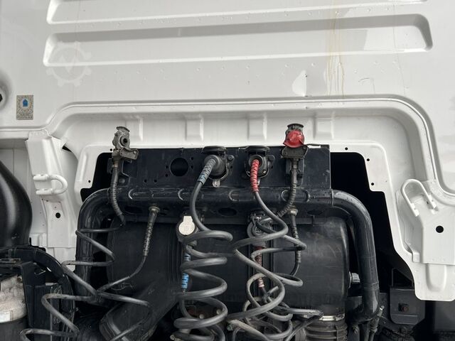 Standard tractor unit MAN TGX 18.510 Kipphydraulik Klima Retarder ACC LED