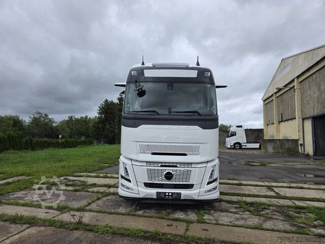 Standard SZM VOLVO Volvo 460 neues Modell, full Option, 2 Kreis Hyd