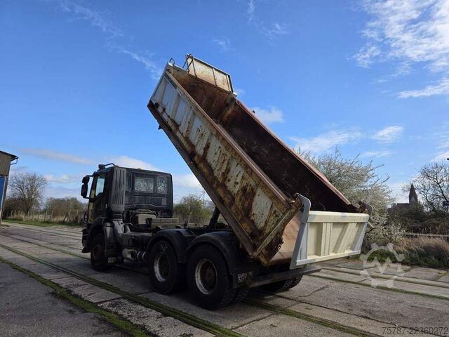 Dreiseitenkipper LKW IVECO AD260T45 6x4 3-Seitenkipper + Winterdienstvorr.