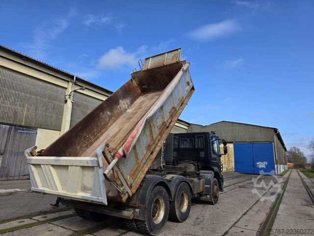 Dreiseitenkipper LKW IVECO AD260T45 6x4 3-Seitenkipper + Winterdienstvorr.