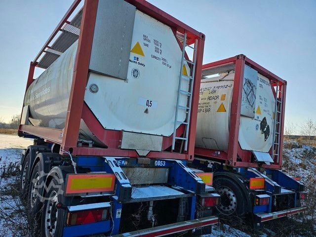 Auflieger-Wechselfahrgestell SCHMITZ CARGOBULL 20" Tankconatinerchassis + Tankcontainer