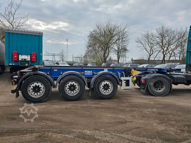 Auflieger-Wechselfahrgestell SCHMITZ CARGOBULL 20" Tankconatinerchassis + Tankcontainer