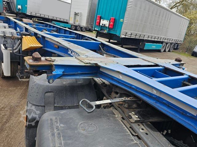 Auflieger-Wechselfahrgestell SCHMITZ CARGOBULL 20" Tankconatinerchassis + Tankcontainer