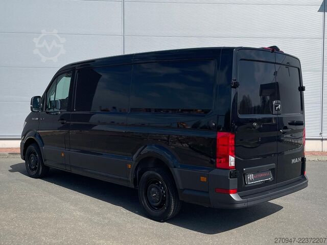 Panel van MAN TGE 3.180 L3H2 Kasten 4x4 STANDHZ ACC LENKRADHZ