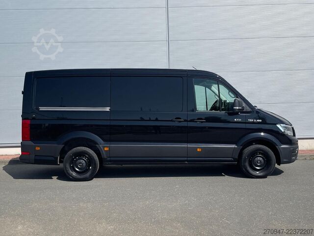Panel van MAN TGE 3.180 L3H2 Kasten 4x4 STANDHZ ACC LENKRADHZ