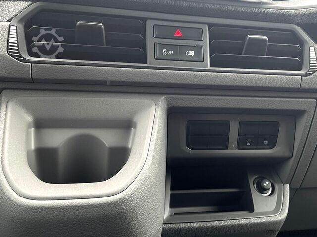 Panel van MAN TGE 3.180 L3H2 Kasten 4x4 STANDHZ ACC LENKRADHZ