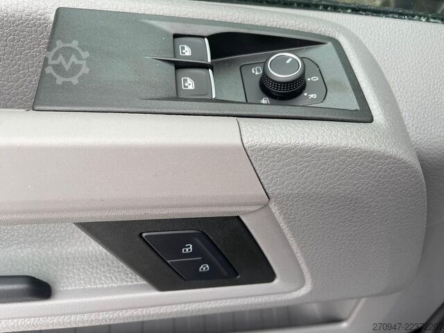 Panel van MAN TGE 3.180 L3H2 Kasten 4x4 STANDHZ ACC LENKRADHZ