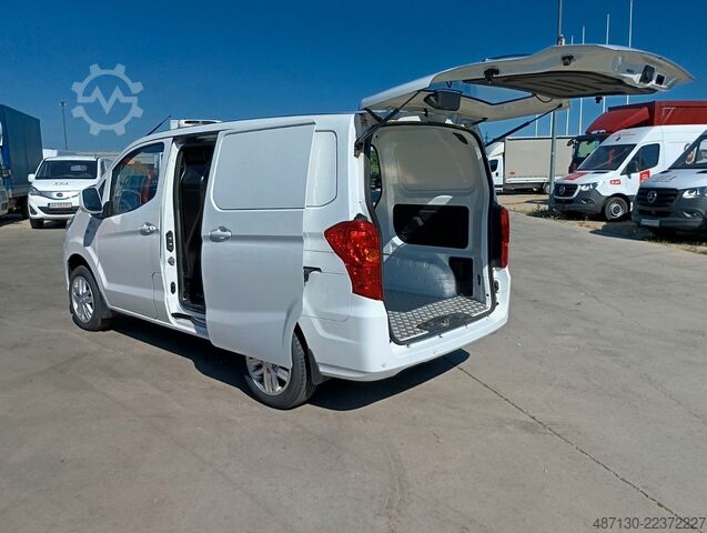 Panel van BYD ETP 3 Furgon, Automata, 136 HP