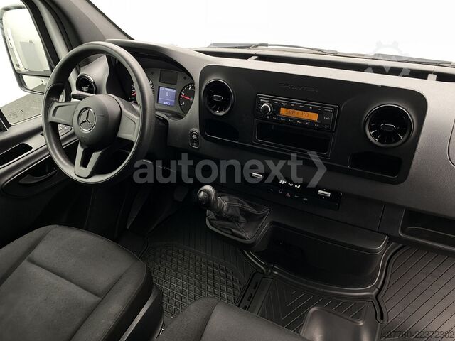 Box van MERCEDES-BENZ Sprinter 315 MAXI *LADEBORDWAND* 1.HAND+3-SITZE