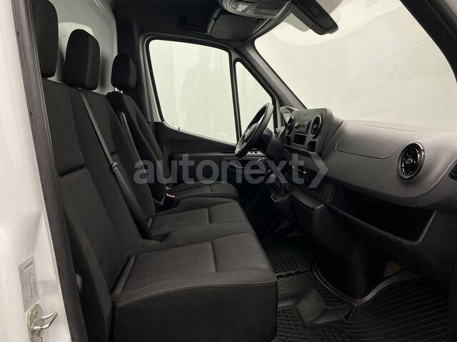 Box van MERCEDES-BENZ Sprinter 315 MAXI *LADEBORDWAND* 1.HAND+3-SITZE