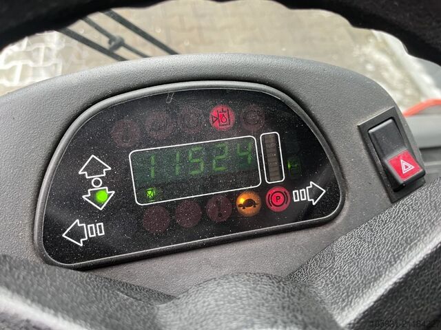 Schlepper Linde P250