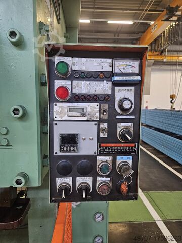 Eccentric press AMADA TP 80C-X2 80ton