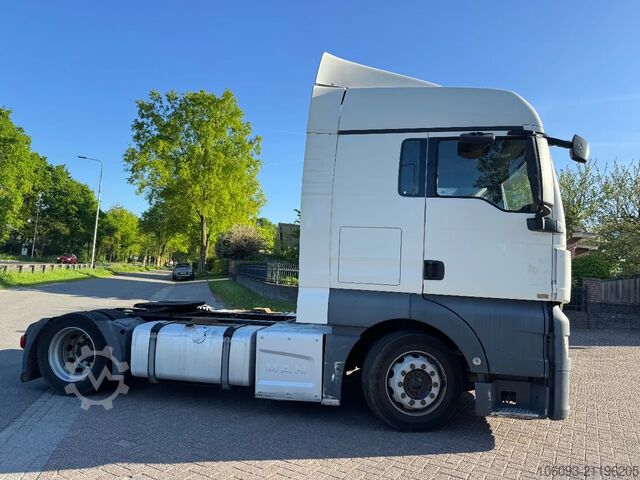 Standard-SZM MAN TGX 18.460 Low deck  Retarder