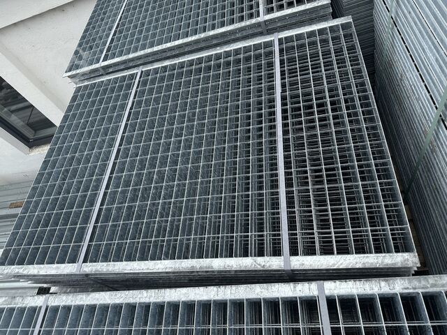 400 St. Einlagegitter 100 x 134 cm