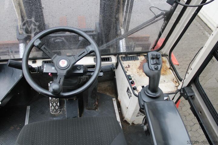Diesel Forklift SveTruck 1560