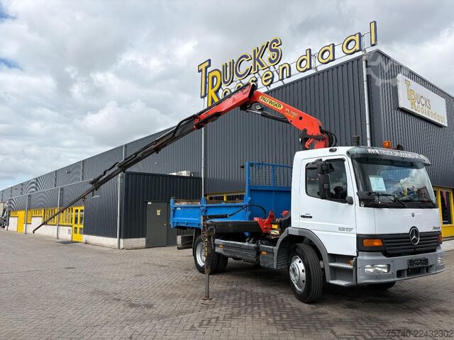 Tipper with crane Mercedes-Benz ATEGO 1217 + PALFINGER PK 11001 - 7 X EXT. + TI...