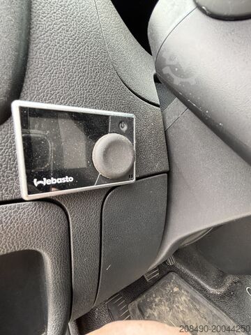 LKW mit Pritsche & Plane Renault Master 4x4 Doka