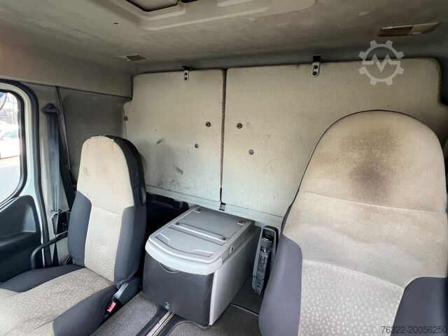 Schiebeplane Renault MIDLUM 220-12 L E5 SCHUIFZEIL + LAADKLEP / SLAA...