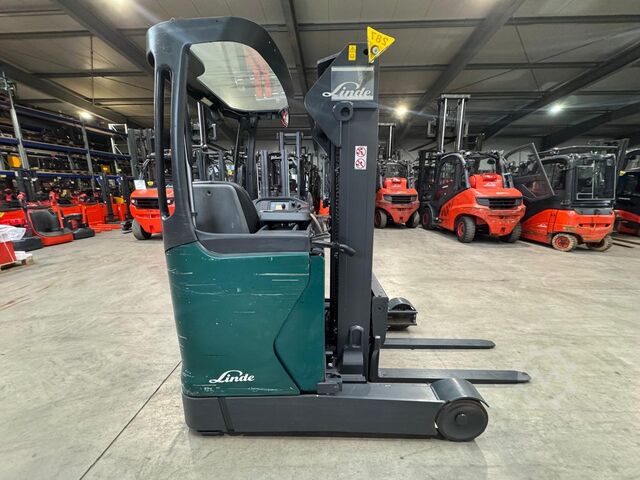 Schubmaststapler Linde R 16 [ID: 287]