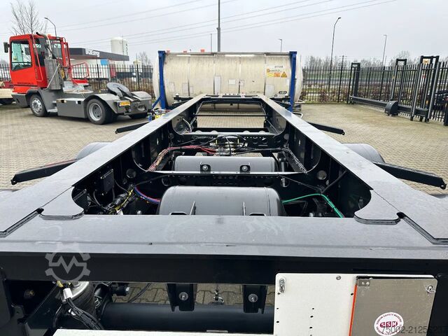 Containertransport Krone NEU UND DIREKT VERFÜGBAR: 20FT-ADR-FAHRGESTELL ...