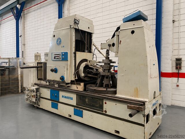 Gear hobbing machine Gleason-Pfauter P1501