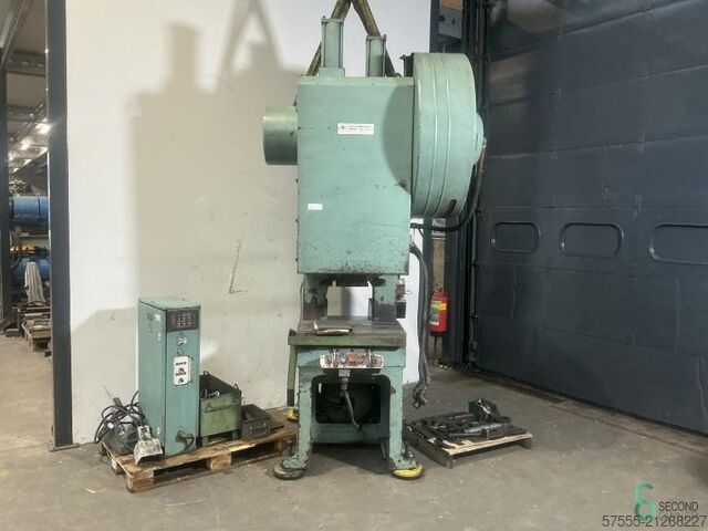 Exzenterpressen  Stanko KD2128K, 63t 1986 Stanko 