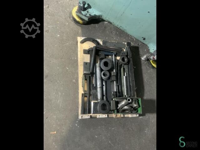 Exzenterpressen  Stanko KD2128K, 63t 1986 Stanko 