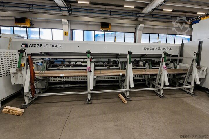 Laser cutting machine BLM LTFiber