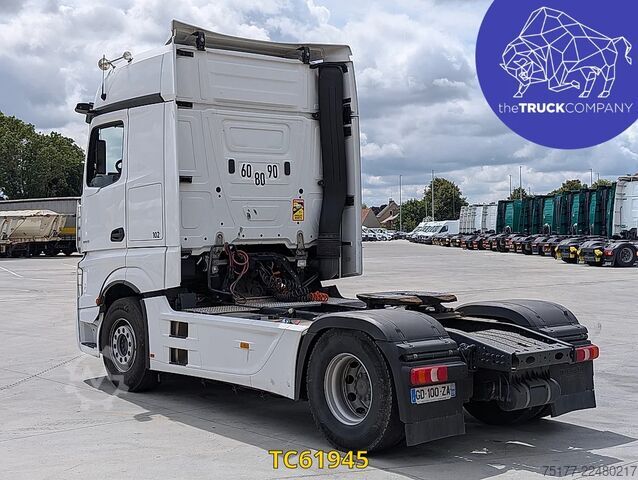 Standard-SZM Mercedes-Benz Actros L Pro Cabin 1953