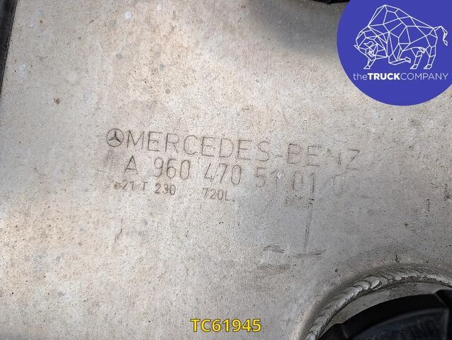 Standard-SZM Mercedes-Benz Actros L Pro Cabin 1953