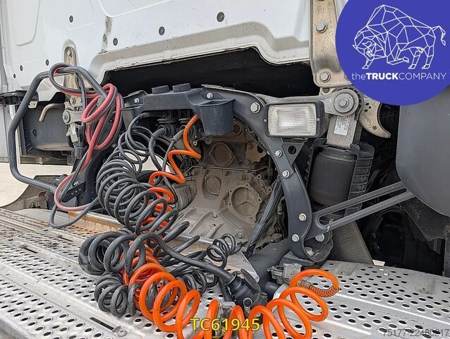 Standard-SZM Mercedes-Benz Actros L Pro Cabin 1953