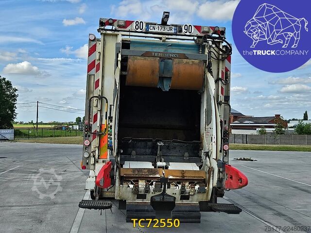 Refuse collection vehicle Renault Premium 270