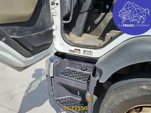 Refuse collection vehicle Renault Premium 270