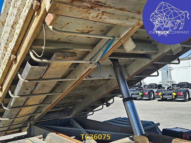 Tipper Renault Midlum 135
