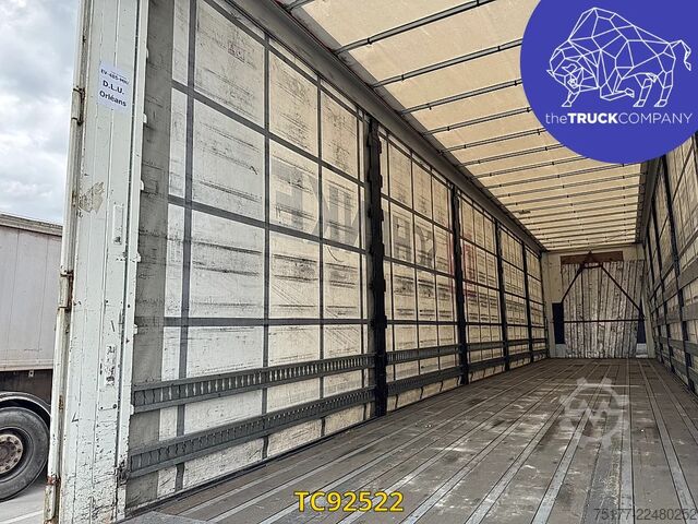 Sliding tarpaulins LeciTrailer 