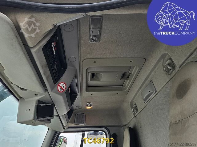 Tanker truck Renault Premium 320