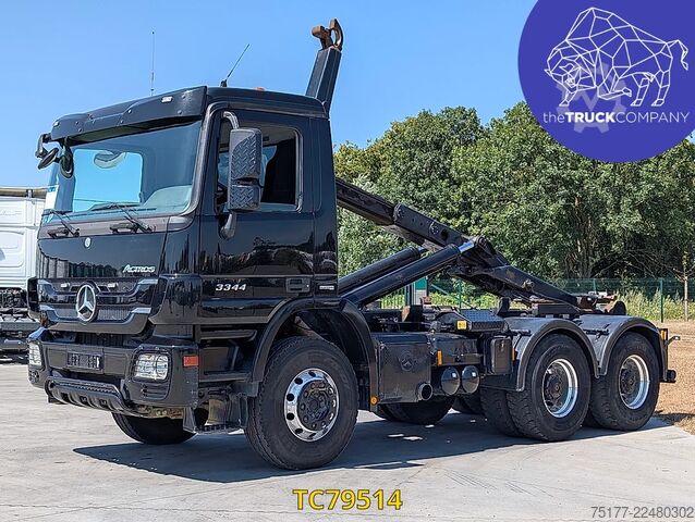 Container transportation Mercedes-Benz Actros 3344