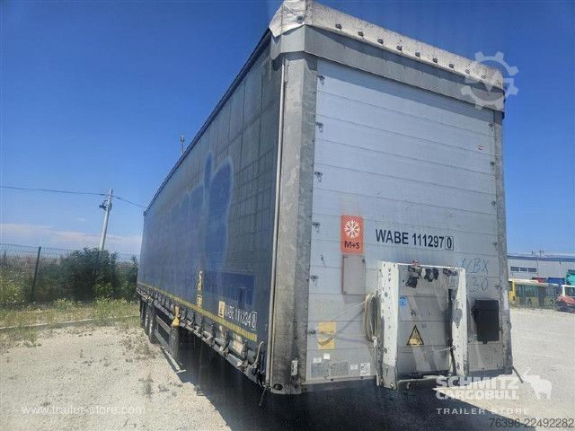 Open semitrailer with tarp Schmitz Cargobull Semitrailer Curtainsider Mega