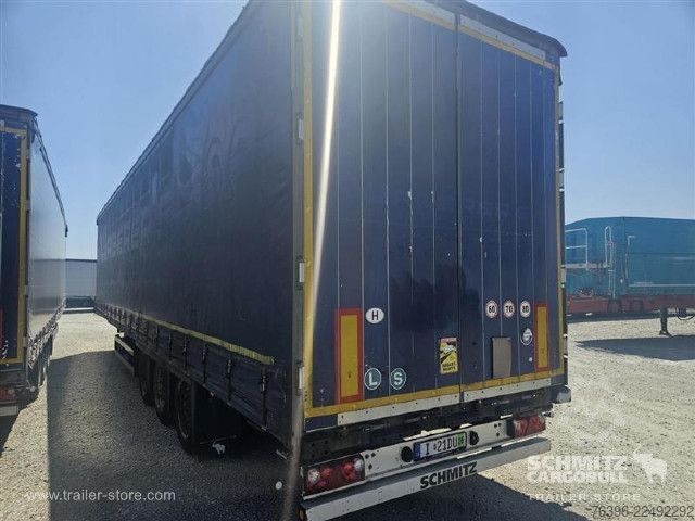 Open semitrailer with tarp Schmitz Cargobull Semitrailer Curtainsider Mega