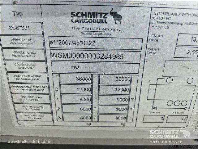 Open semitrailer with tarp Schmitz Cargobull Semitrailer Curtainsider Mega