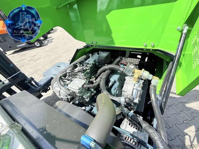 4-way forklift Combilift C4500 GAS TRIPLEX 5952 WIDE POSITIONER