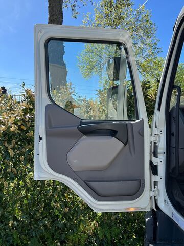 Suitcase DAF LF 230 FA